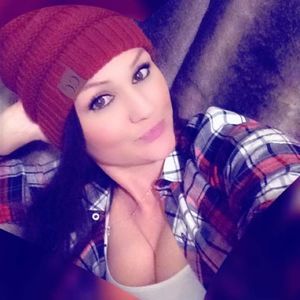 Meet your Posher, Sherry